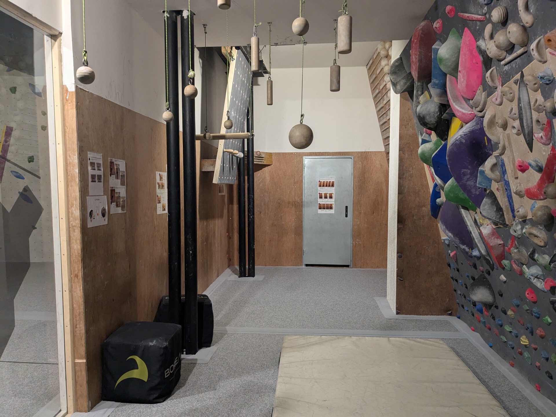 Le Pressoir - espace musculation escalade